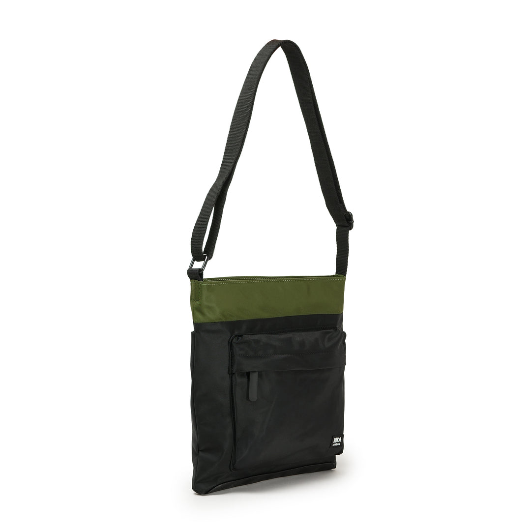 Creative Waste Kennington B Black / Avocado Recycled Nylon