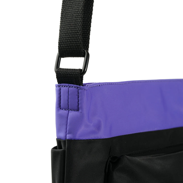 Creative Waste Kennington B Black / Simple Purple Recycled Nylon